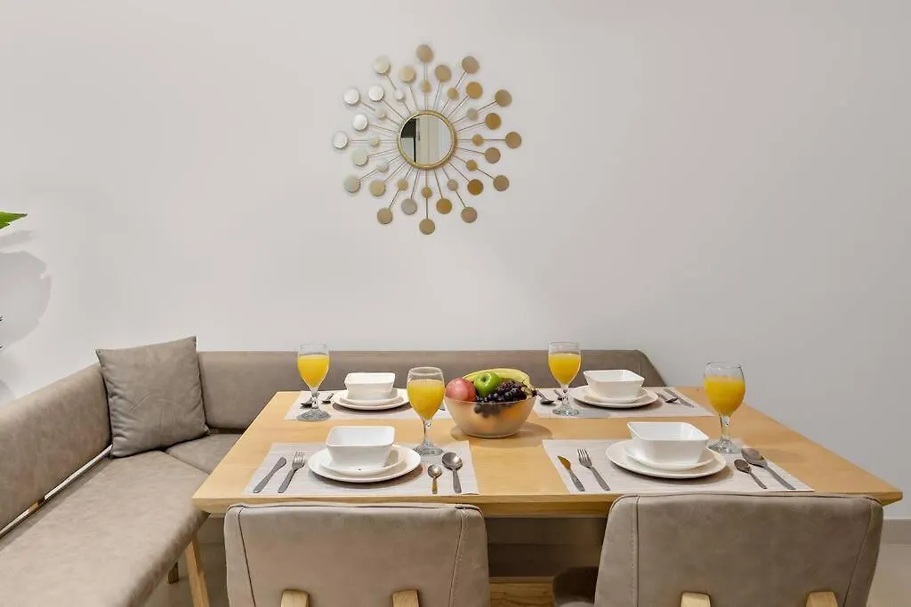 Apartment First Class 1Br Urban Chic Oasis Dubai United Arab Emirates